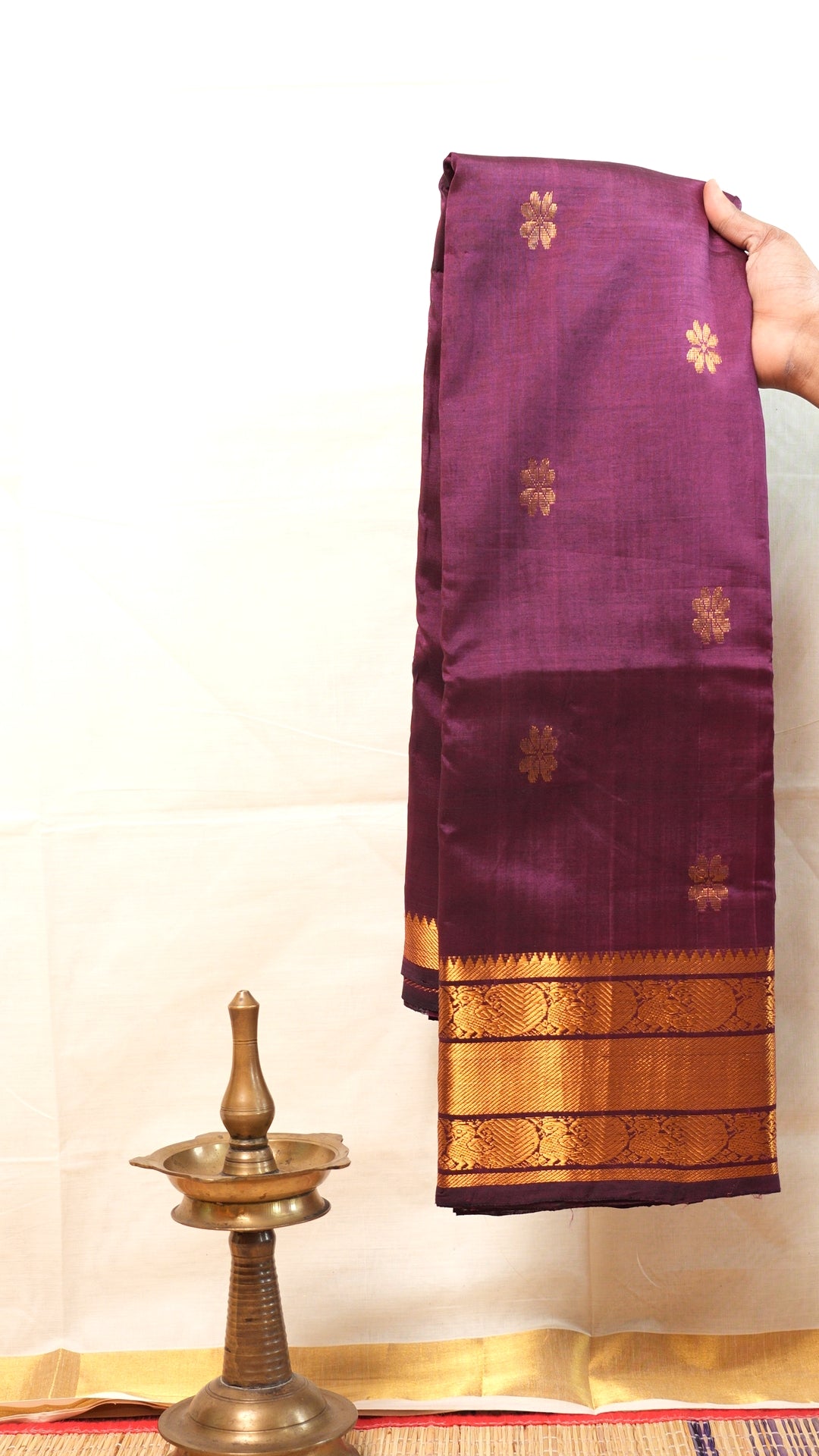Mangalgiri Silk Cotton Kanchi Border with Bhutta Saree - 15-04-03-16 (JAMUN SILK)