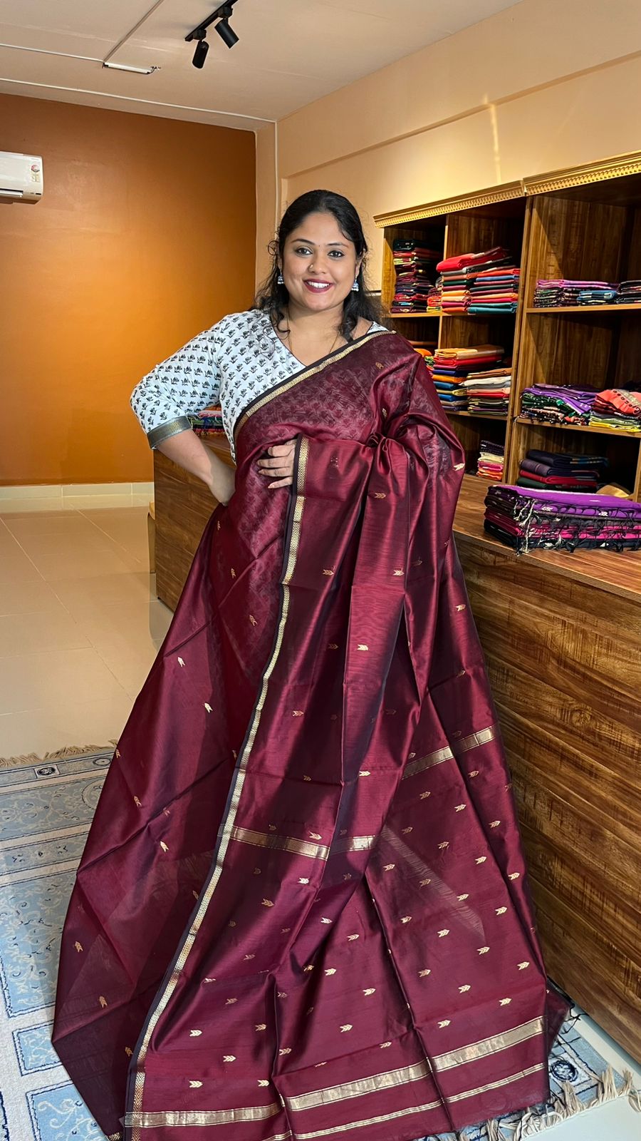 (OPEN FOR PREORDERS - 4-5 WEEKS WAIT TIME) SB-10 Maheshwari Silk Cotton Saree - PREORDERS