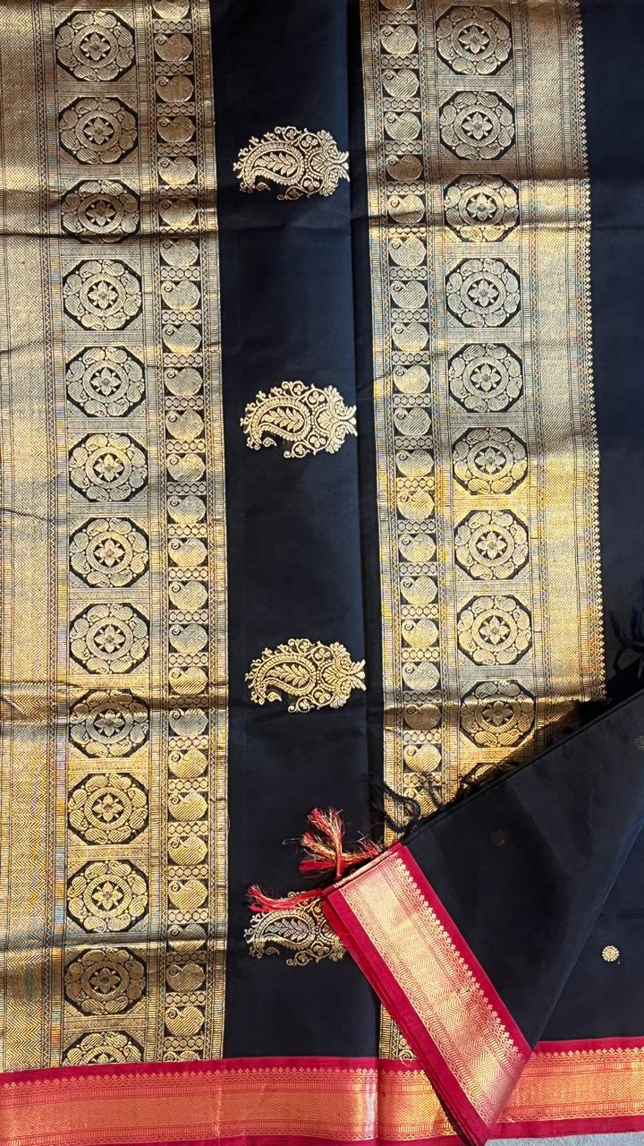 Kanchivaram Silk Cotton Saree - 01-07-23-05(Black)