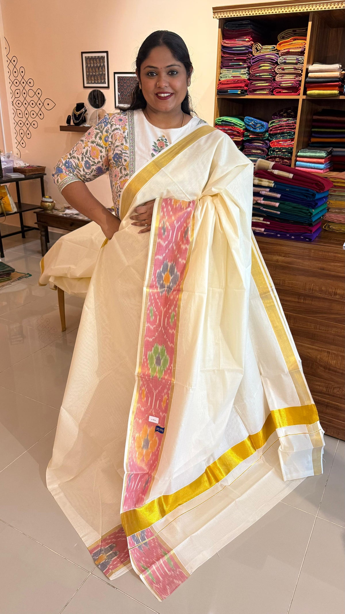 Kerala Cotton Sarees Floral Motif - Onam Collection - 01-08-02-01