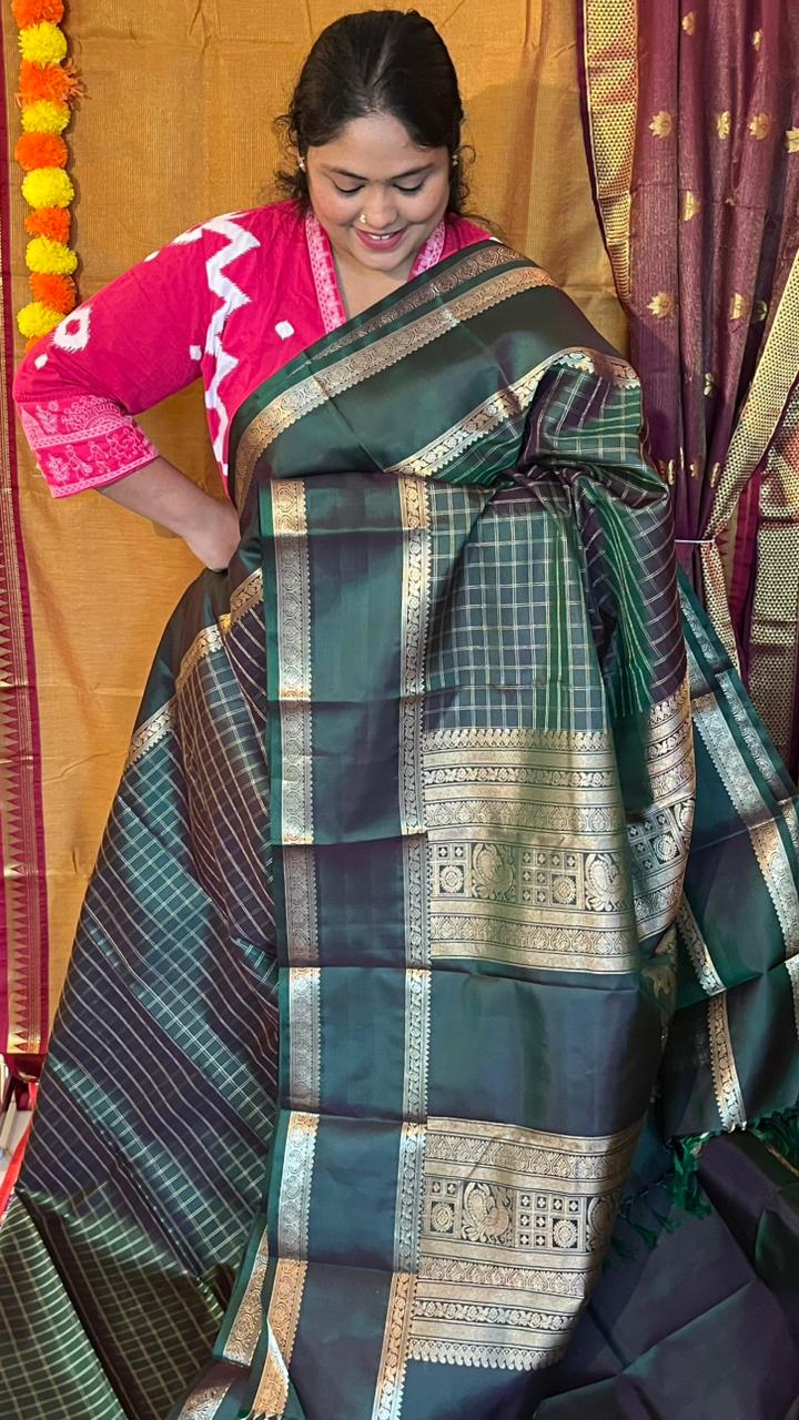 Pure Silk Kancheevaram Sarees - 01-10-10-01 – Dark Green