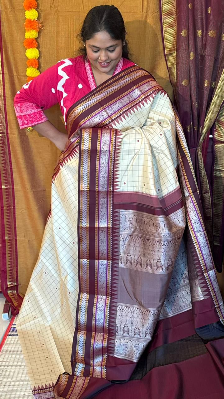 Pure Silk Kancheevaram Sarees - 01-10-16-01 - Half White with Maroon