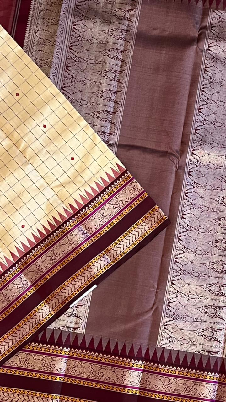 Pure Silk Kancheevaram Sarees - 01-10-16-01 - Half White with Maroon