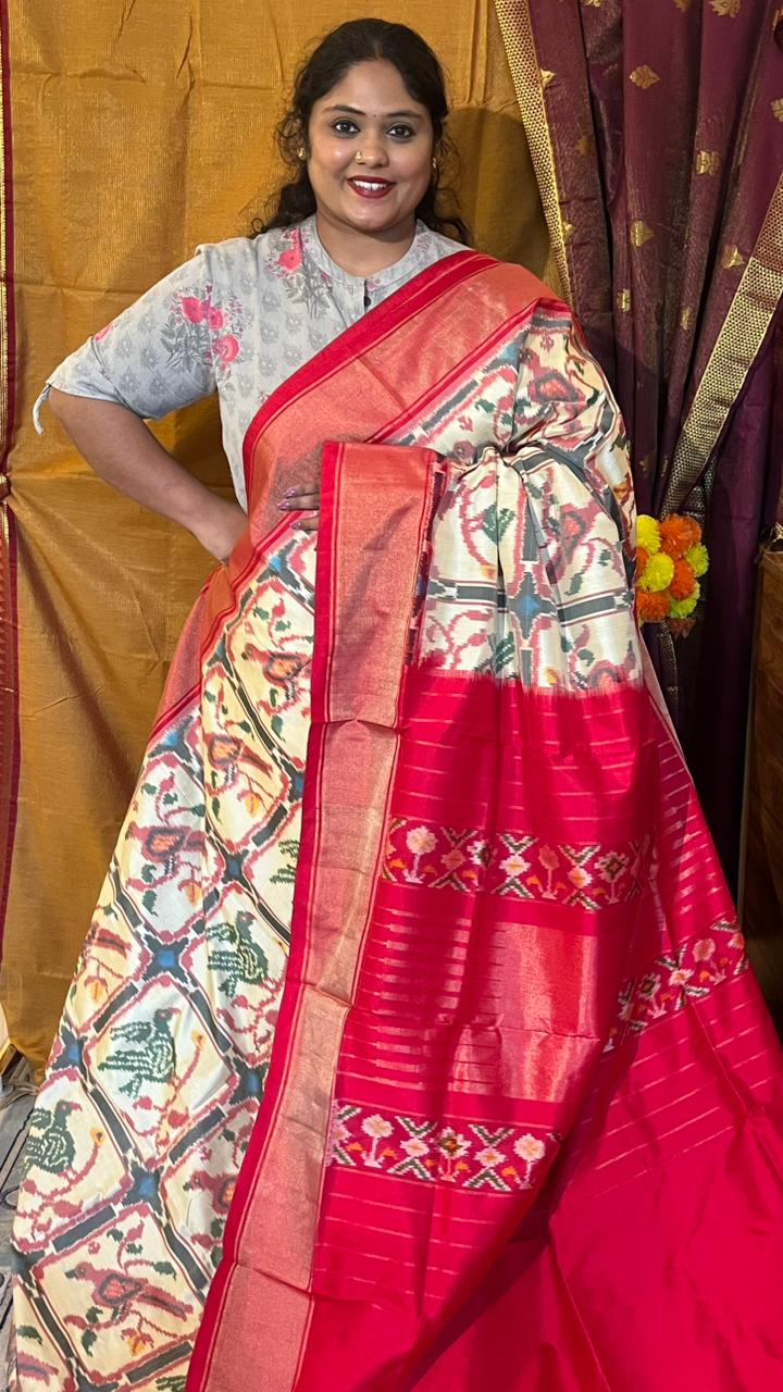 Pochampally Double Ikkat Saree - 01-03-36-PS-01 (Cream)