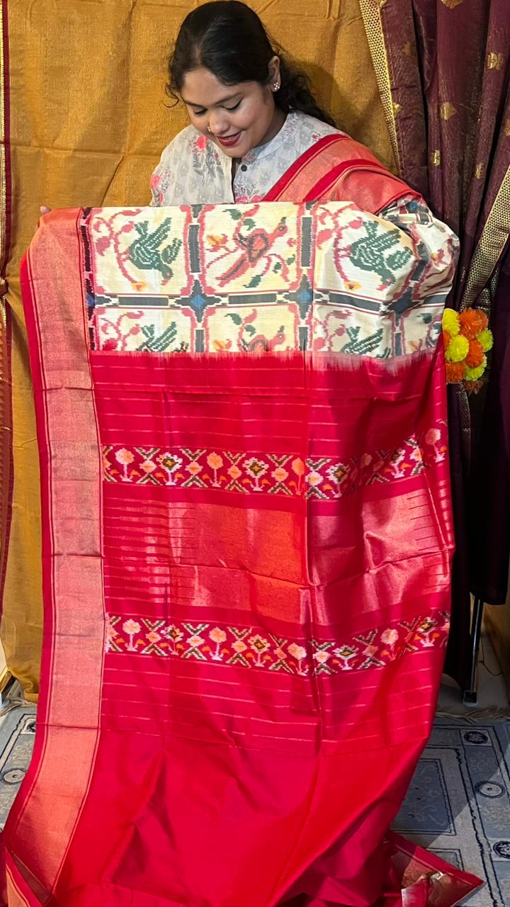 Pochampally Double Ikkat Saree - 01-03-36-PS-01 (Cream)