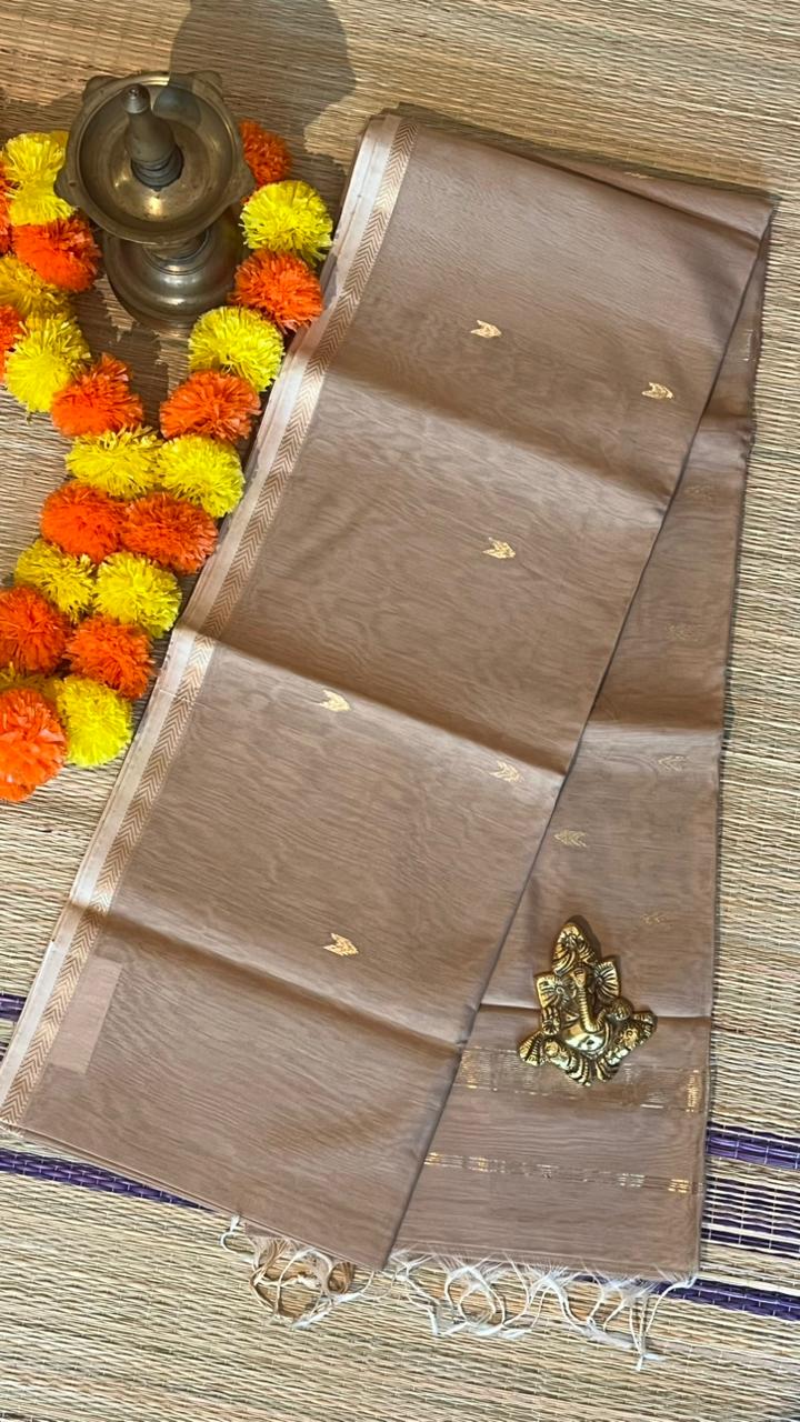 Maheshwari silk cotton small border saree - 05-10B-01-13 (Beige)