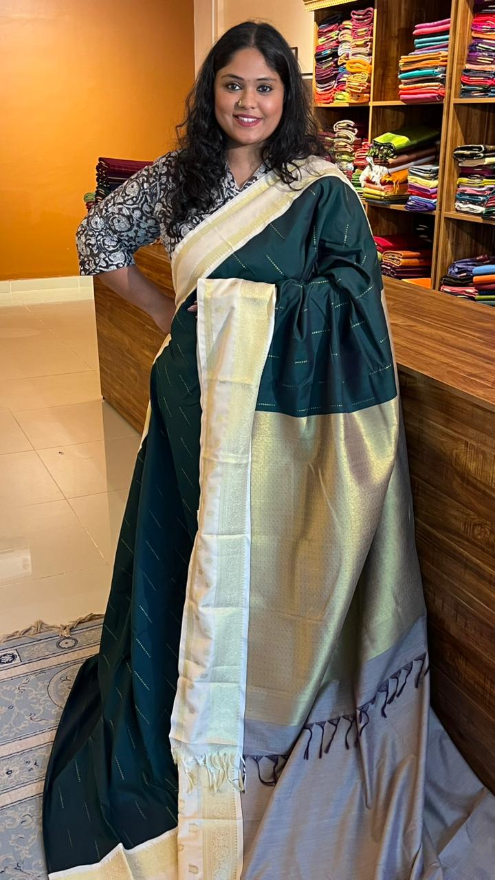 Semi silk Half White Border Saree - 01-09B-09-01 (Dark Green)