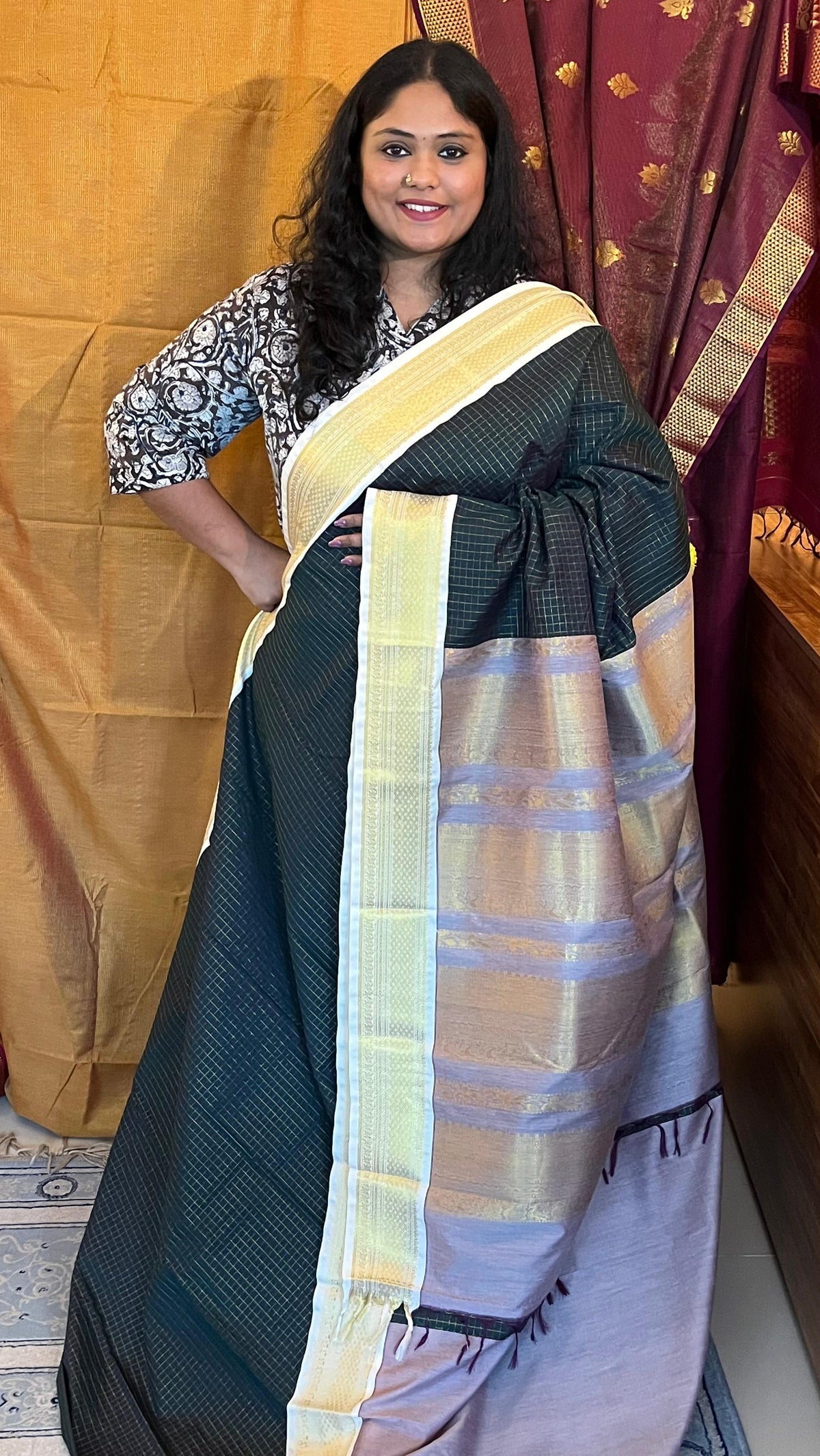 Semi Silk Checks Saree - 01-09B-07-17 (Dark green)