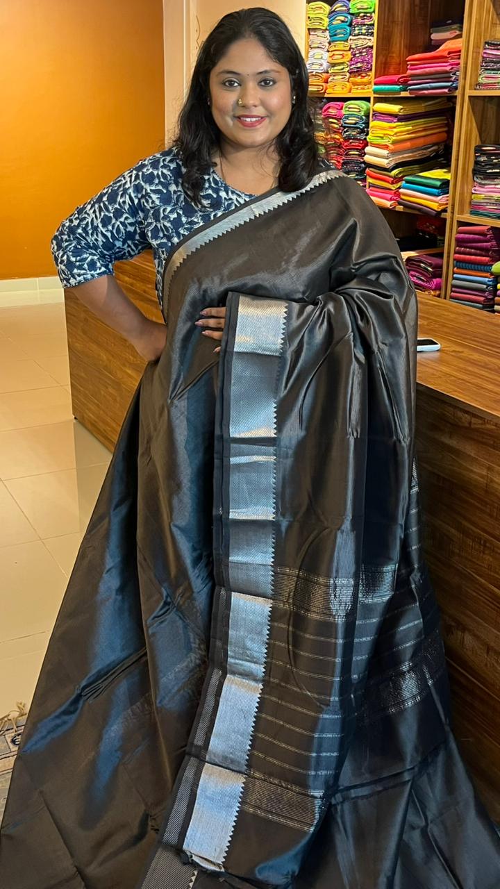 Mangalgiri Silk Cotton Saree - 15-10-01-13 (Dark Grey)