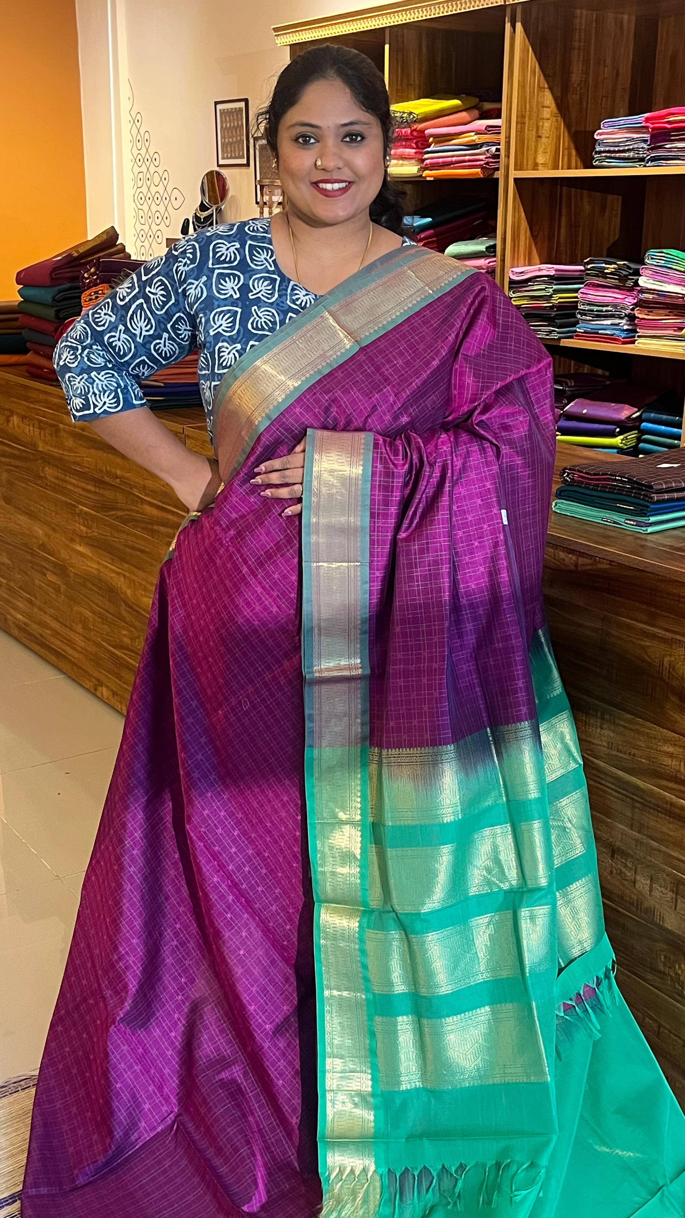 Kanchivaram Silk Cotton Saree - 01-07-19-04 (Meganta With Parrot Green)
