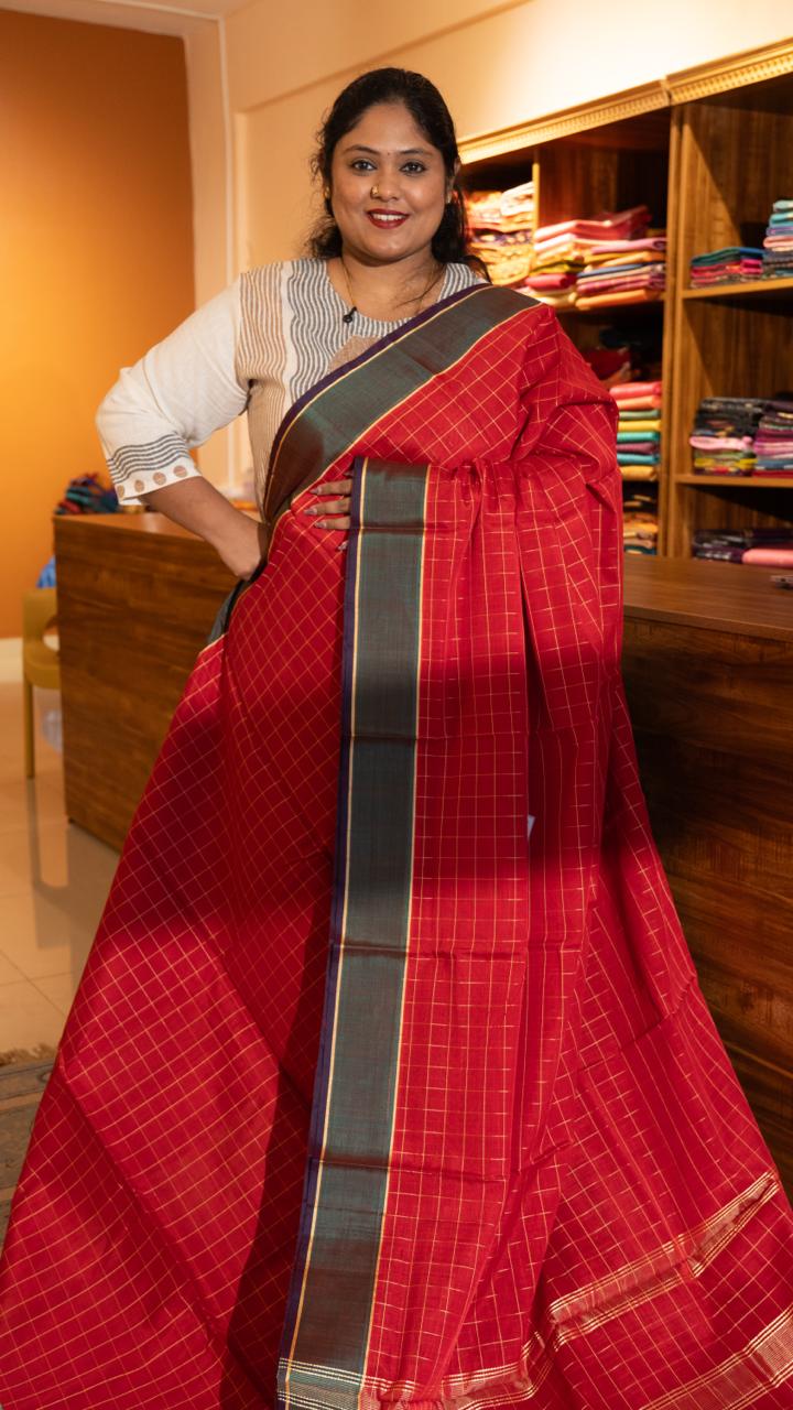 Devendra 7 Yards Kattam Saree - 11-10B-05-7Y-01 (Red)