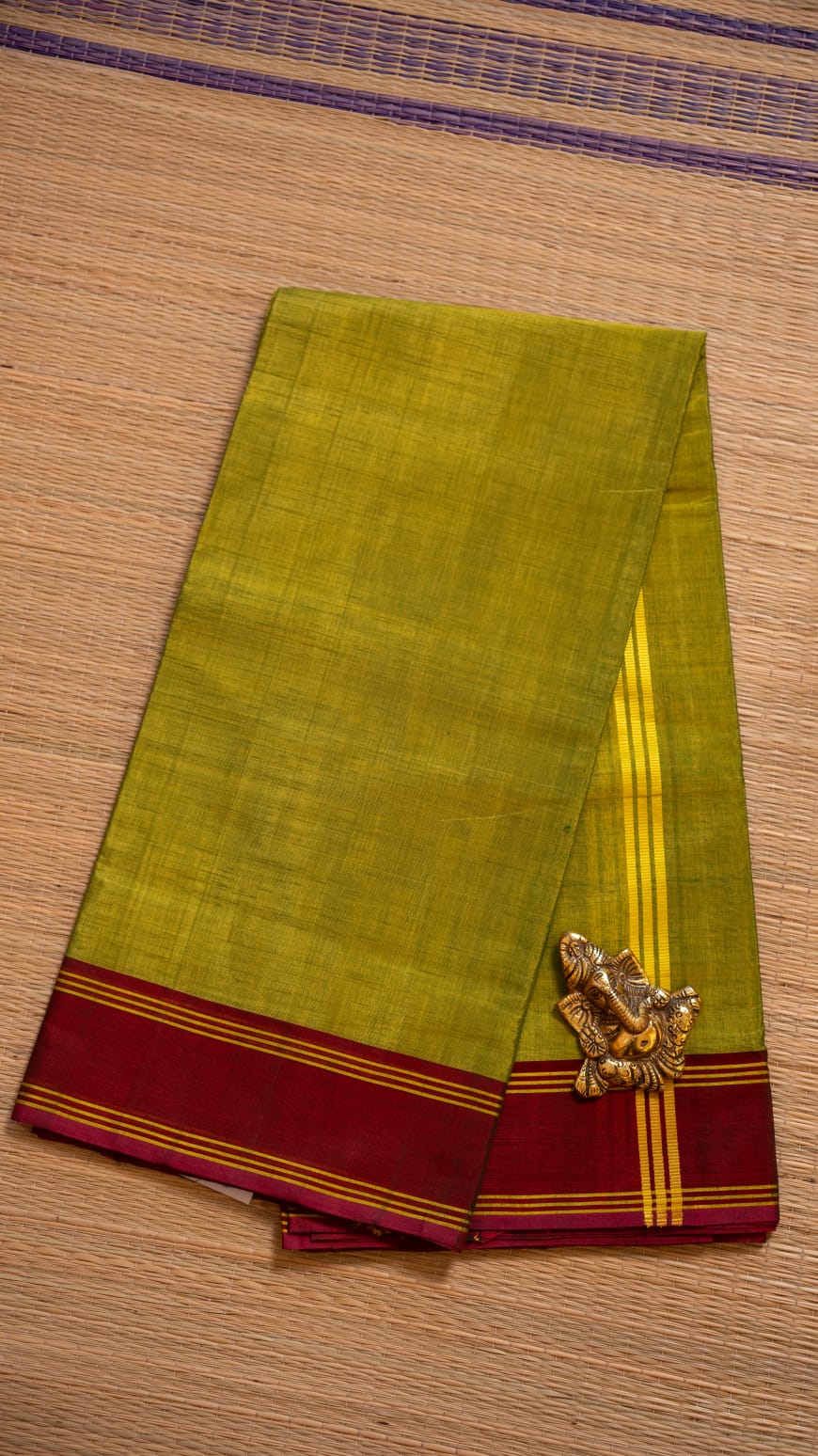 Devendra 6 Yards Saree - 11-11-04-6Y-03 (Green with Red Border)