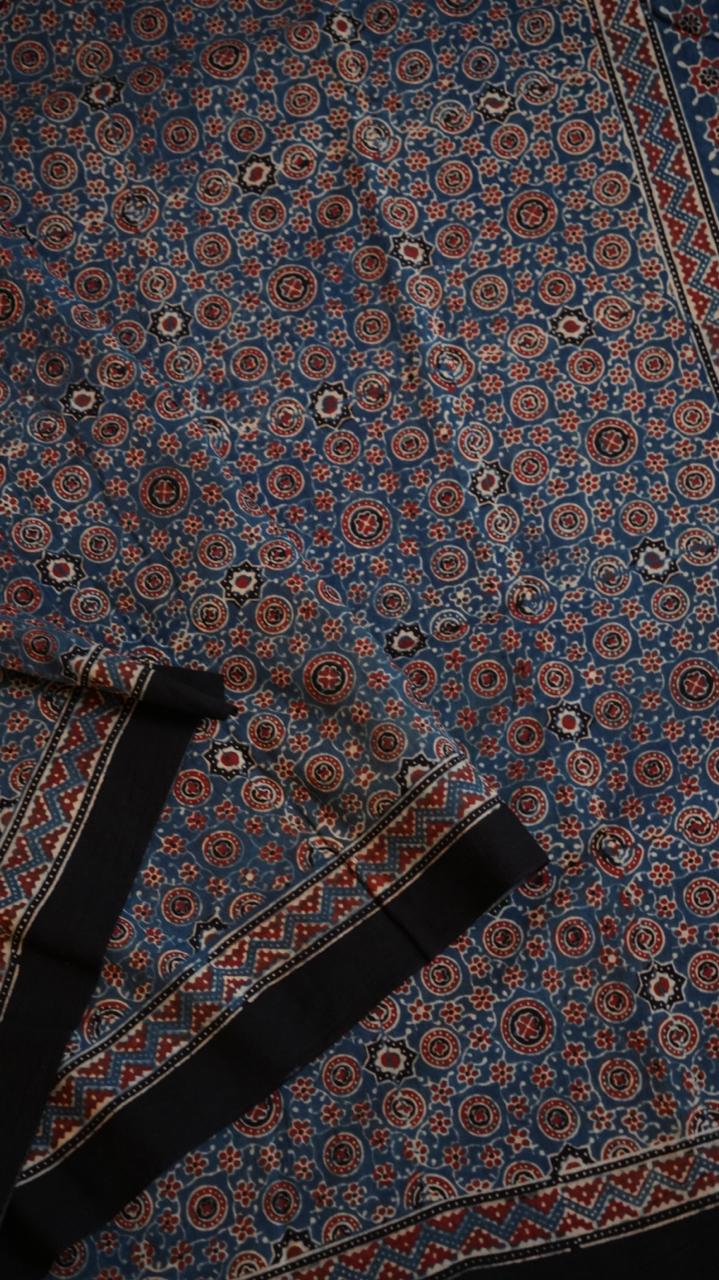 Ajrakh Print Cotton Saree - 46-12-01-06 (Blue)