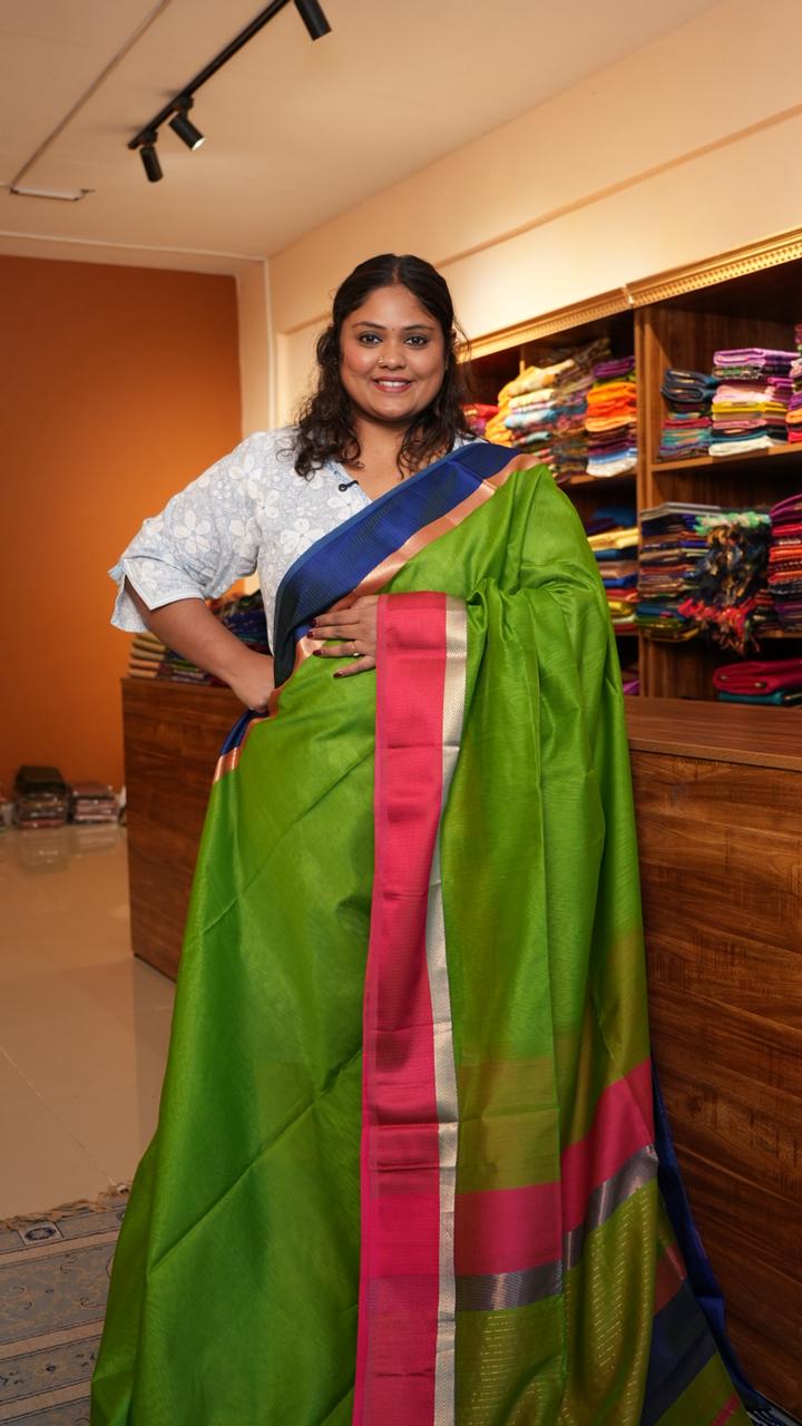 Maheshwari Ganga Jamuna Border Silk Cotton Saree - 15-12B-04-11 (Emerald Blaze)