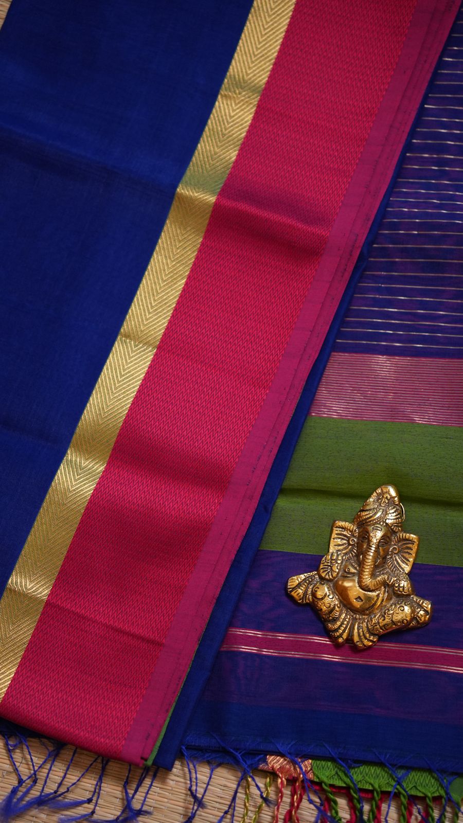 Maheshwari Ganga Jamuna Border Silk Cotton Saree - 15-12B-04-09 (Royal Azure with Vibrant Pink-Green Border)