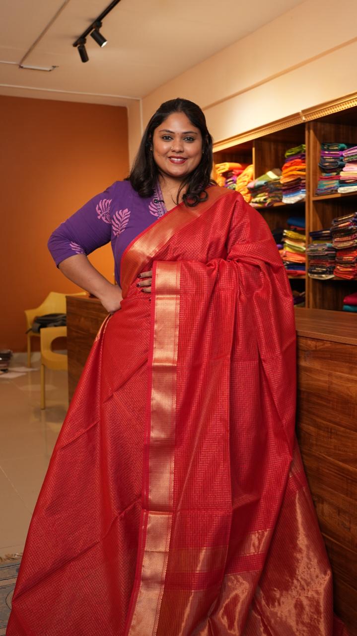 Maheshwari Silk Cotton Kattam Saree - 05-01-01-15 (Red)