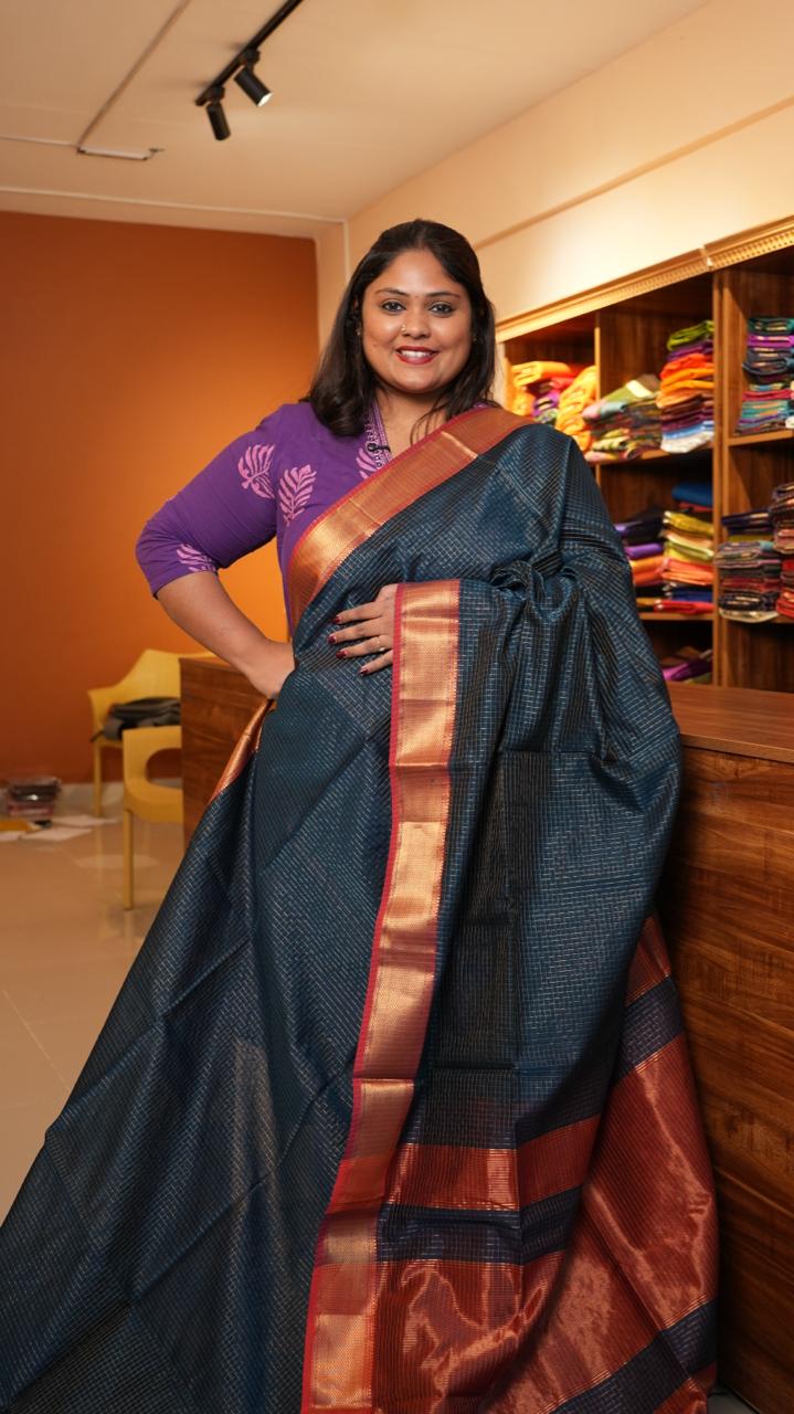 Maheshwari Silk Cotton Kattam Saree - 05-01-01-12 (Peacock Green with Red)