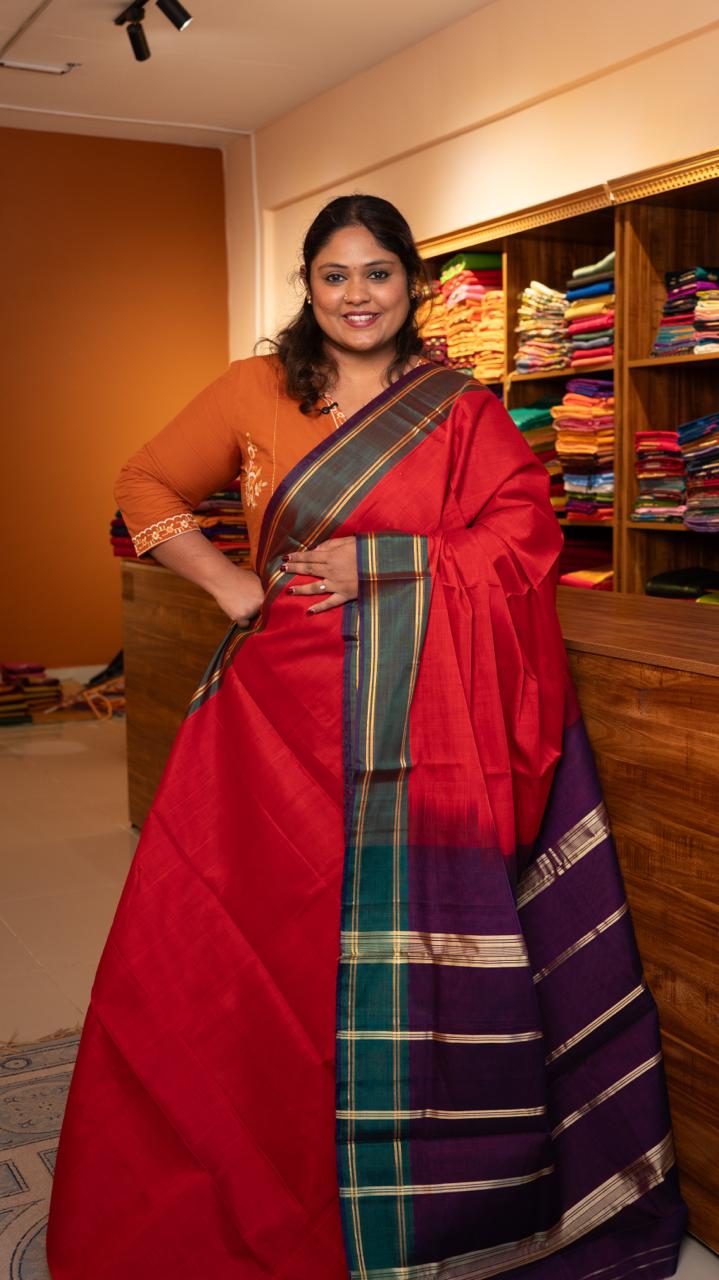 Devendra 6 Yards Plain Saree - 11-01-01-6Y-01 (Tomato Red with Violet)