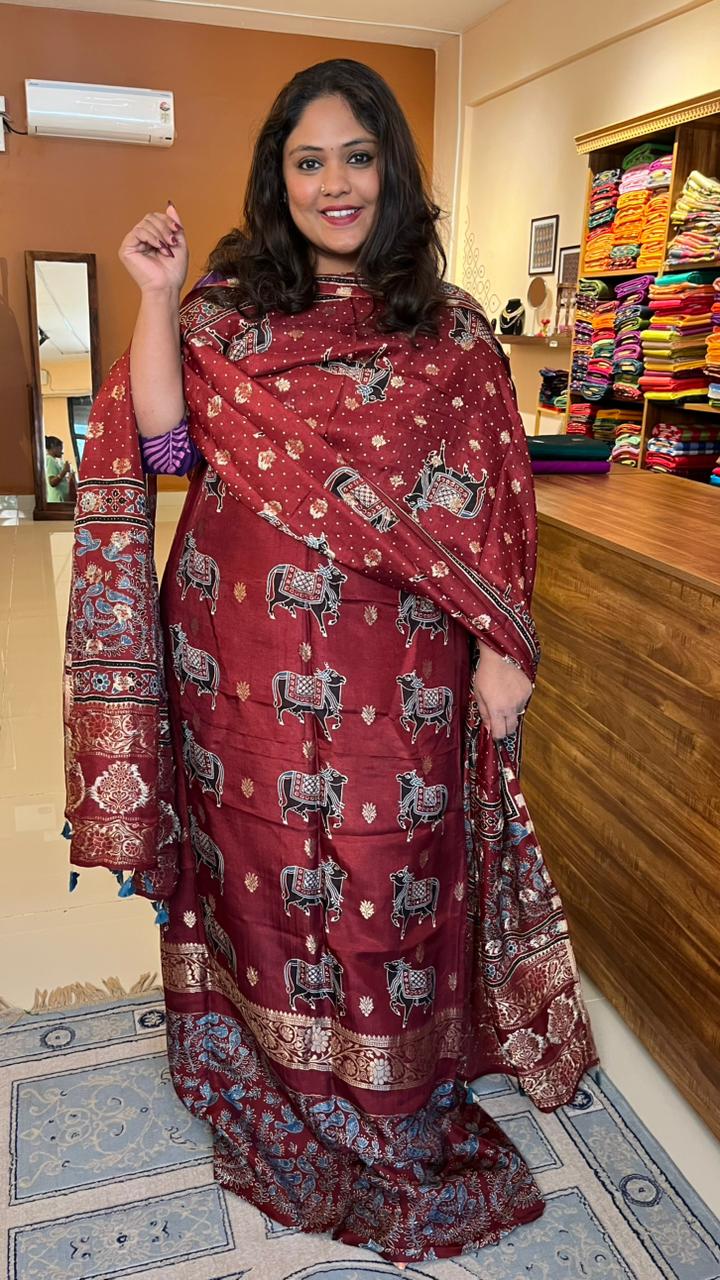 Dola Silk Salwar Set - 46-12-02-04 (Maroon)