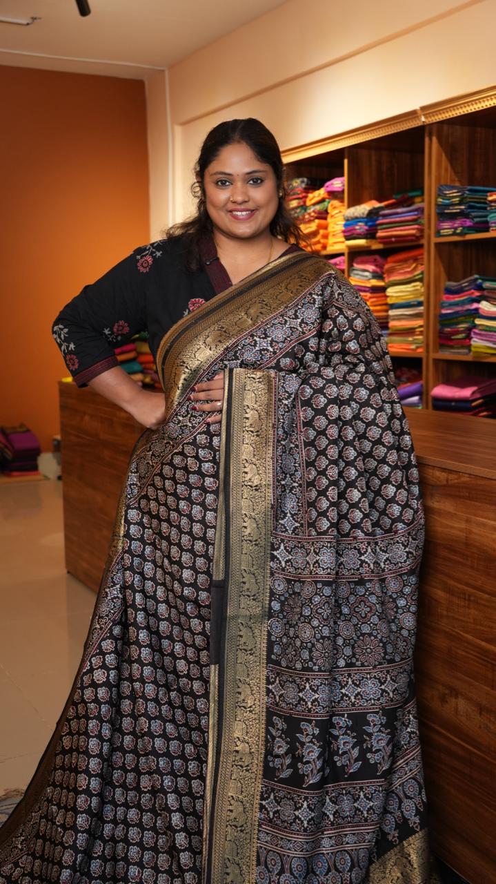 Ajrakh Dola Silk Saree - 46-01-01-02 (GOLCONDA FORT)