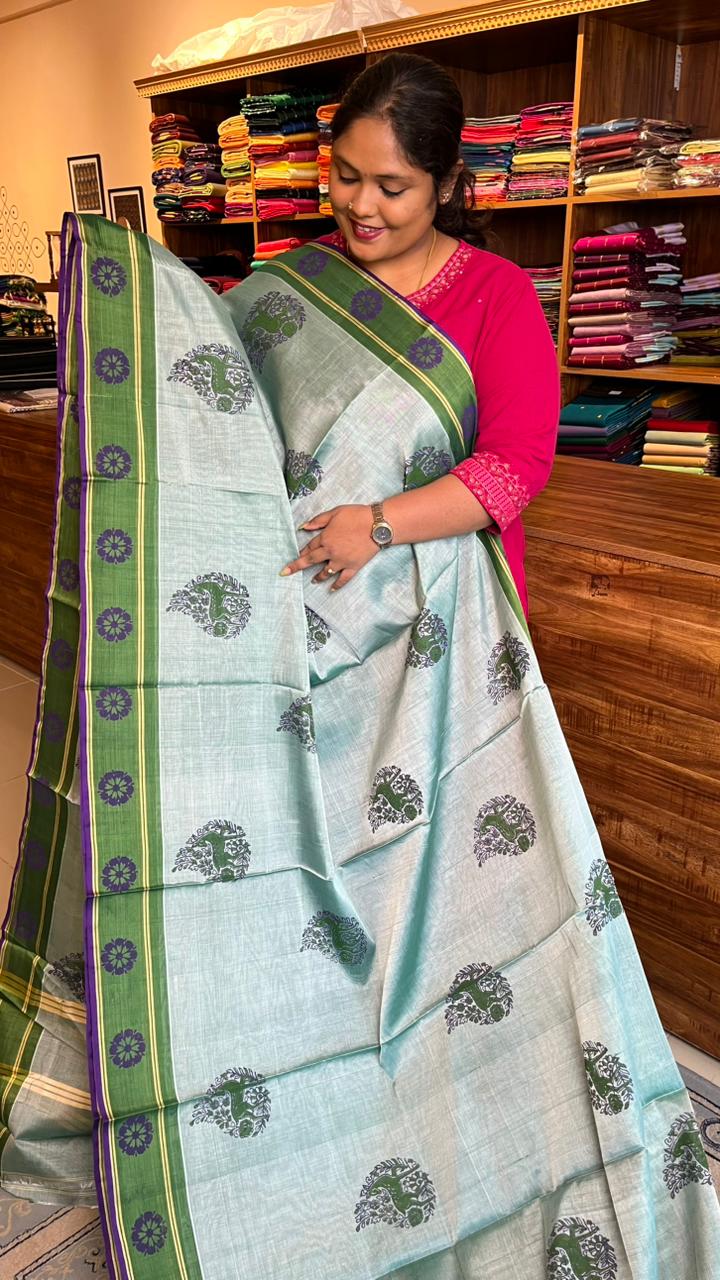 Devendra 10.5 Yards Madisar Plain Saree - 12-05-P-06-10.1/2Y-01