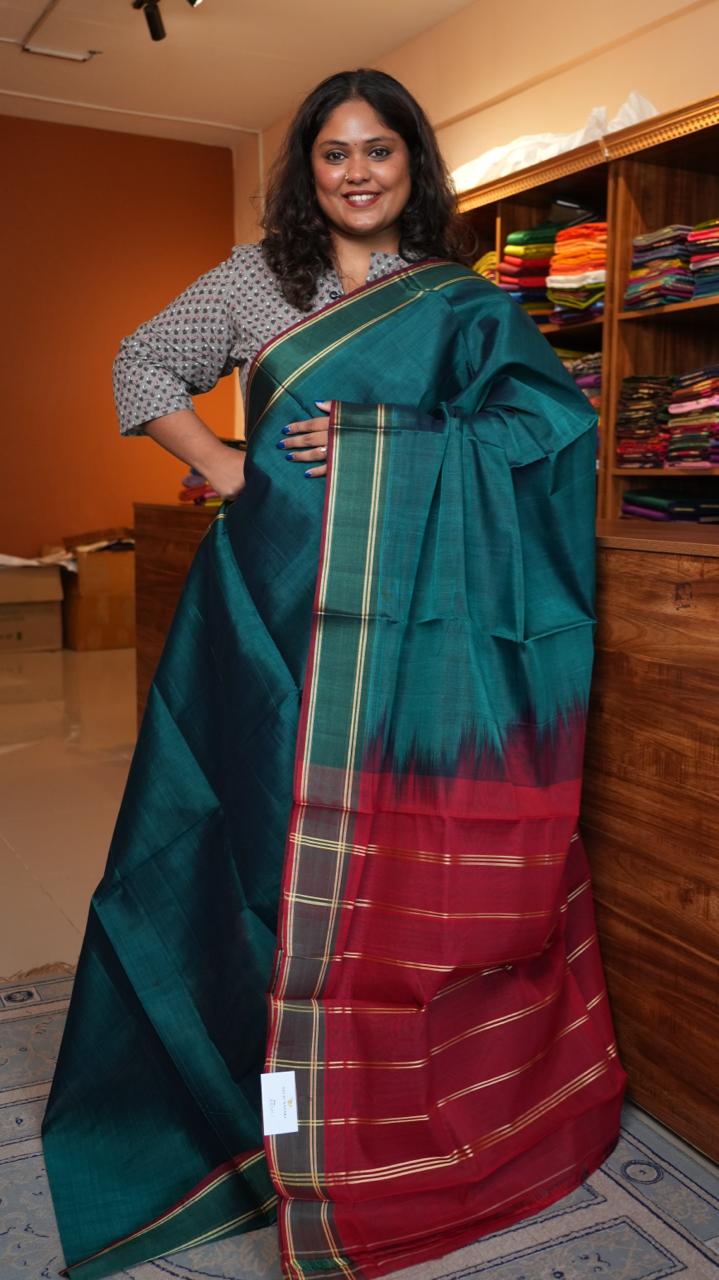 Devendra 7 Yards Plain Saree - 11-02B-6.25Y-03 (PEACOCK SCARLET)
