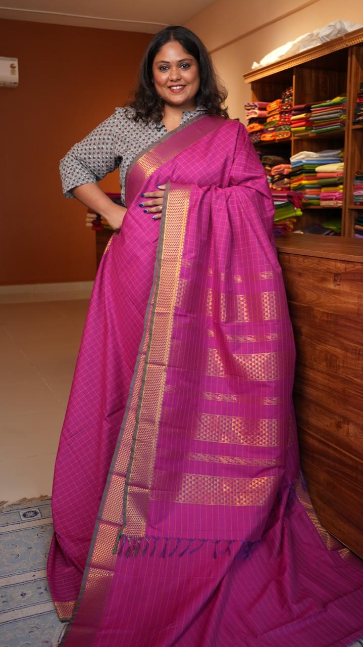 Kanchi Semi Silk Kattam Saree - 01-03-14-24 (Magenta bliss)