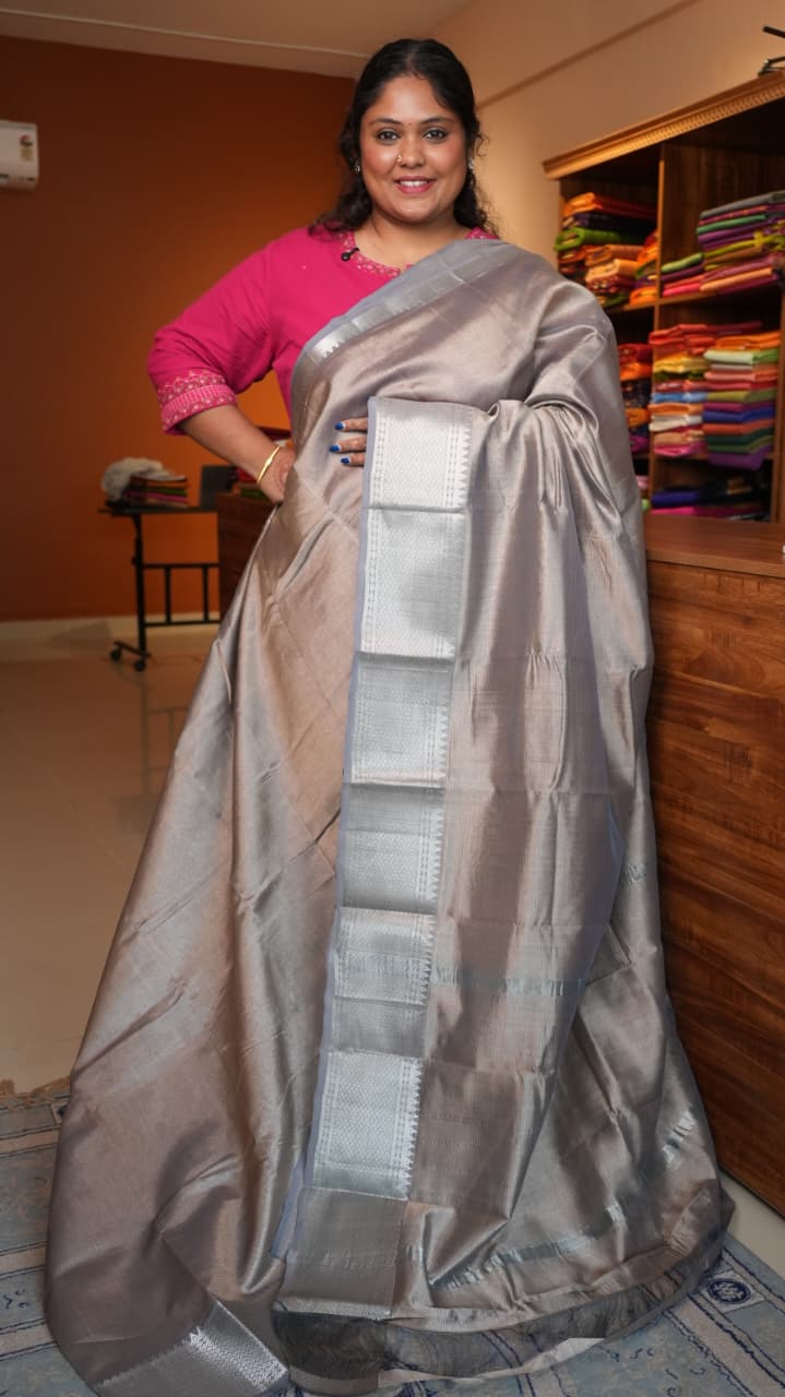 Mangalgiri Silk Cotton Saree - 15-04-01-06 (GREY GOLDSHOT)