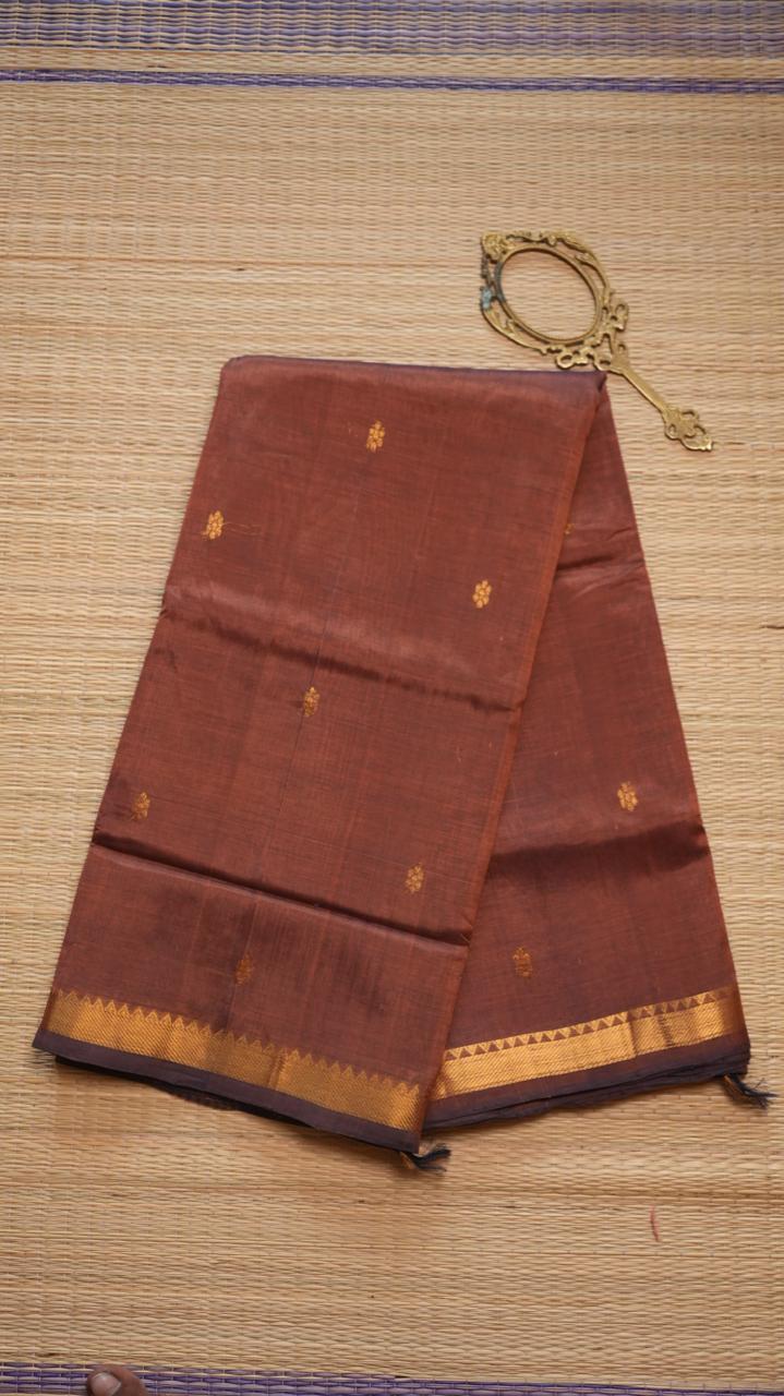 Mangalagiri Small Borders with Bhutta Saree -15-04-02-05 (WARM COPPER)