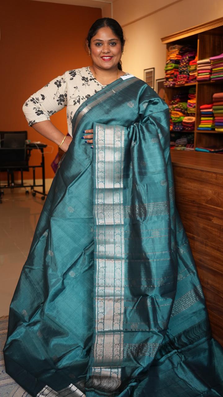 Mangalgiri Silk Cotton Kanchi Border with Bhutta Saree - 15-04-03-02 (TEAL OCEAN)