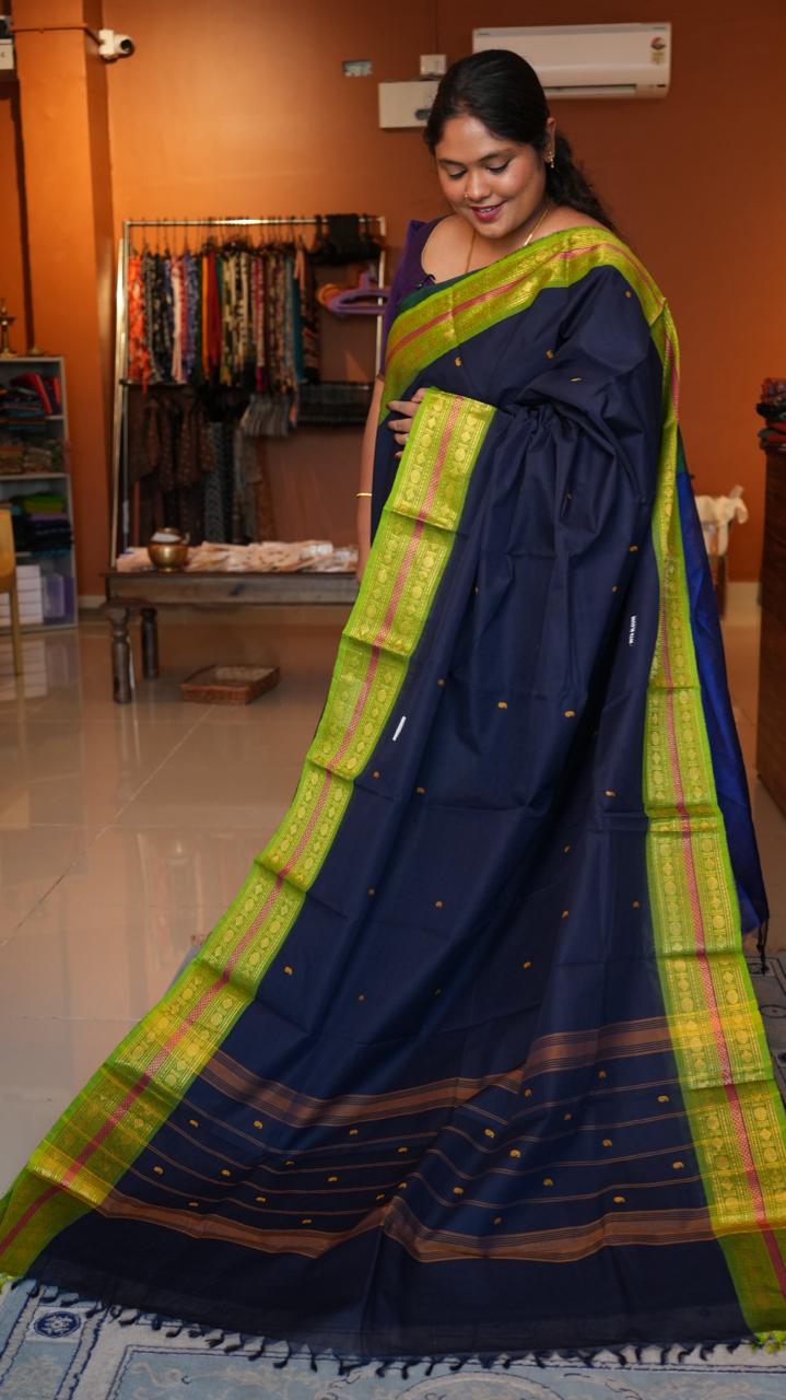 Kanchi Cotton Saree - 01-03-03-11 (KARUNEELAM)