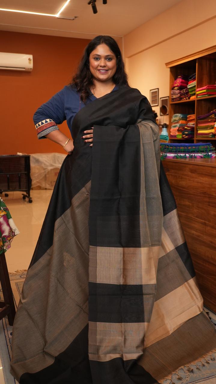 Mangalagiri Plain Sarees -15-07-09-01 (ONYX TRUFFLE)