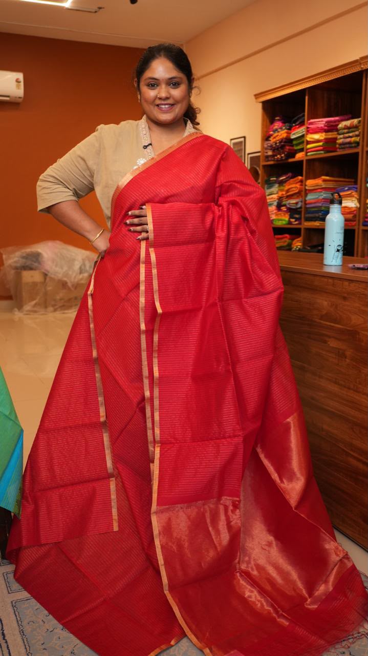 Maheshwari Small Border Vertical Zari Lines Saree - 05-07-02-05 (POPPY)