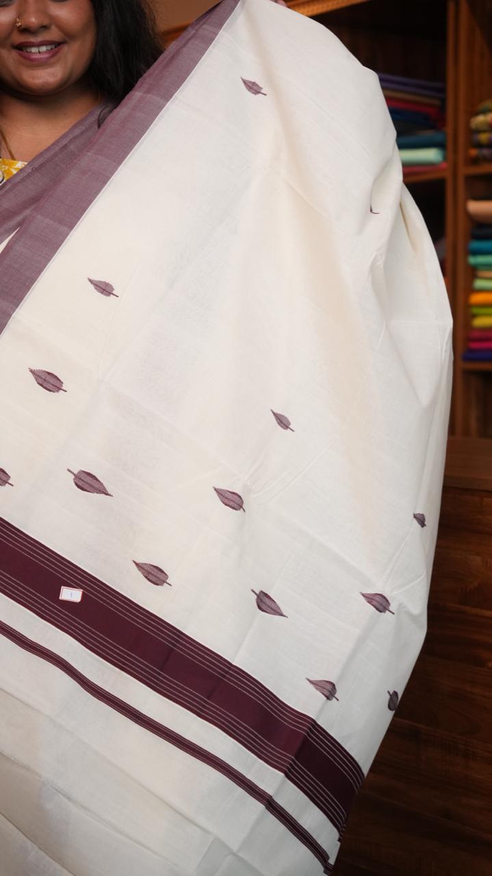 Handwoven Balaramapuram Kasavu Sarees - 01-07-01-02 (PLUM BORDERED KASAVU)