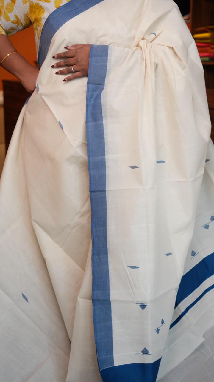 Handwoven Balaramapuram Kasavu Sarees - 01-07-01-01 (AZURE BORDERED KASAVU)