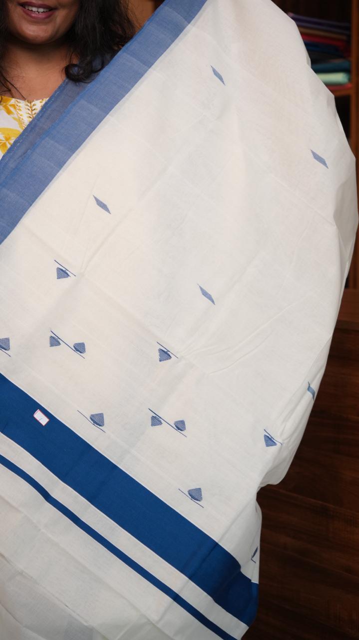 Handwoven Balaramapuram Kasavu Sarees - 01-07-01-01 (AZURE BORDERED KASAVU)