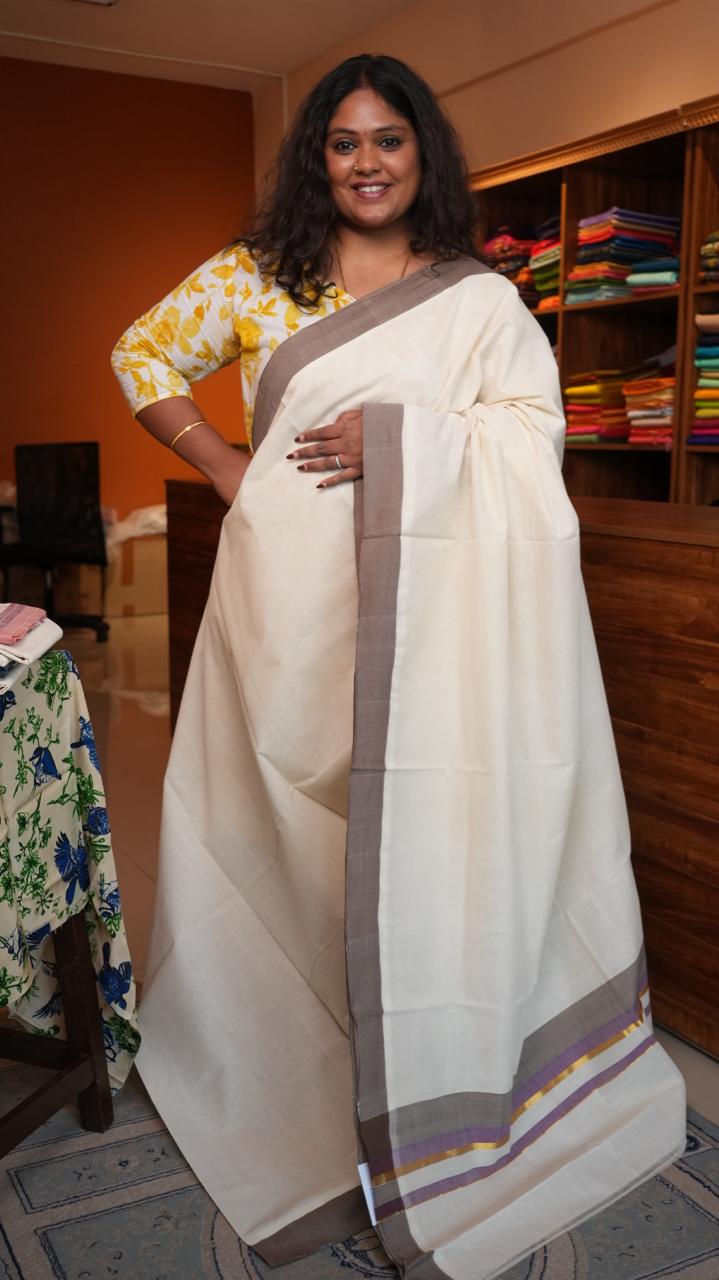 Handwoven Balaramapuram Kasavu Sarees - 01-07-06-01 (STONE BORDERED KASAVU)