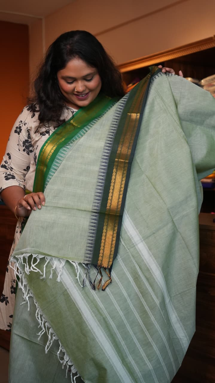 Kanchi Cotton Saree -01-03-01-19 (TEA GREEN)
