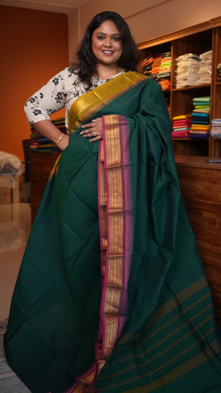 Kanchi Cotton Saree -01-03-01-03 (JUNGLE GREEN)