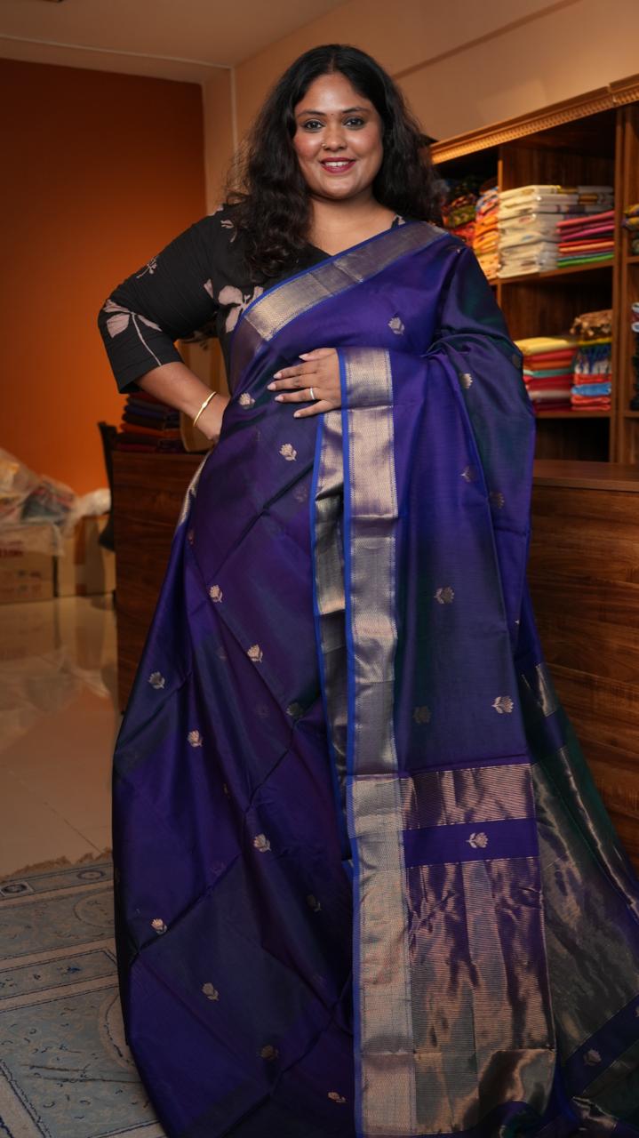 Maheshwari Lotus Bhutta & Red Silk Saree -05-08-07-03 (MAZARINE)