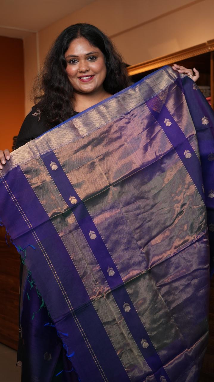 Maheshwari Lotus Bhutta & Red Silk Saree -05-08-07-03 (MAZARINE)