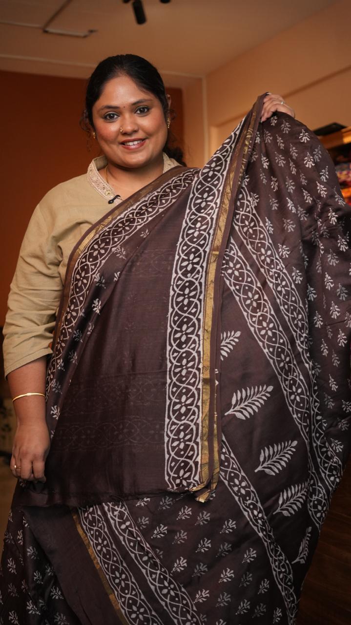 Chanderi Bagru printed saree -51-08-01-32 (CHOCOLATE MILK)