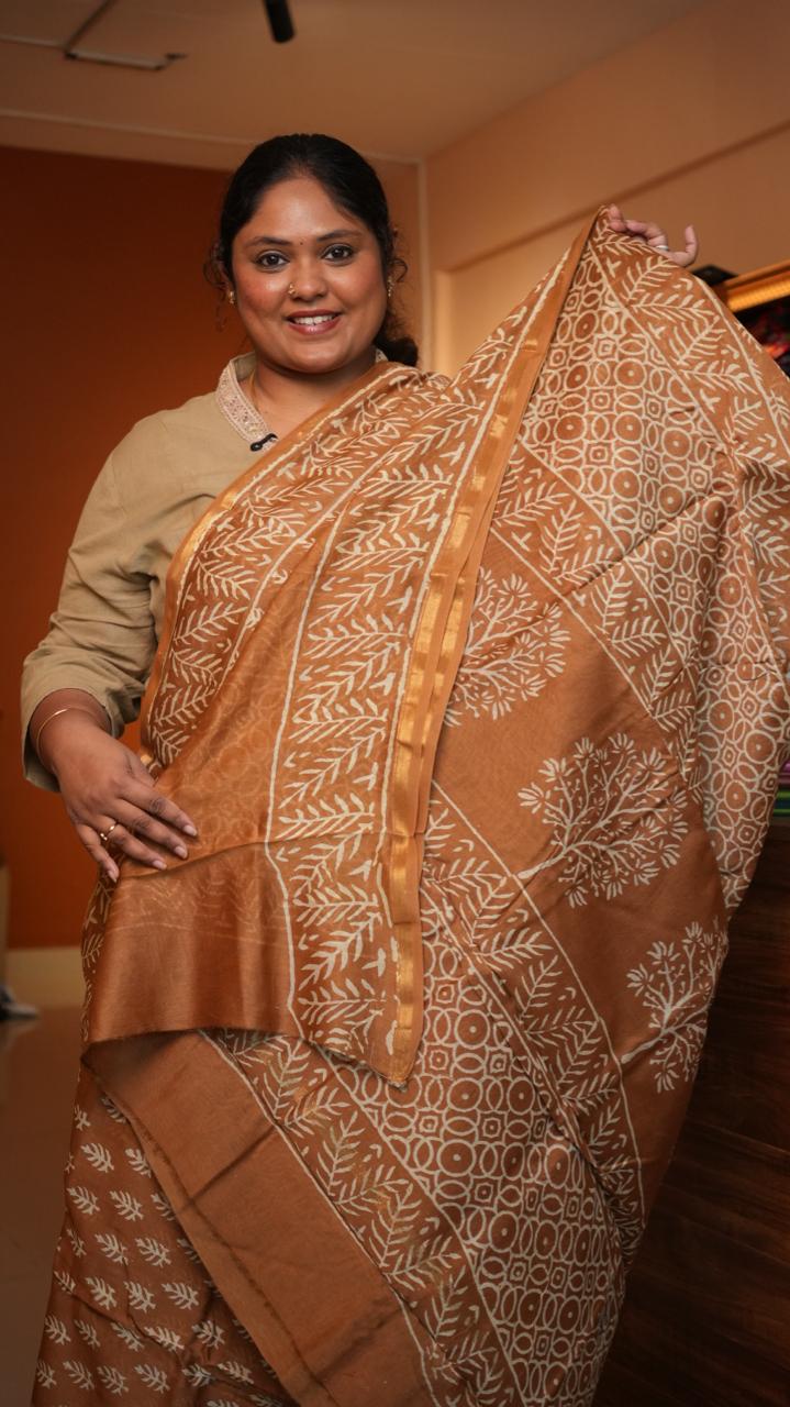 Chanderi Bagru printed saree -51-08-01-22 (MELTED CARAMEL)