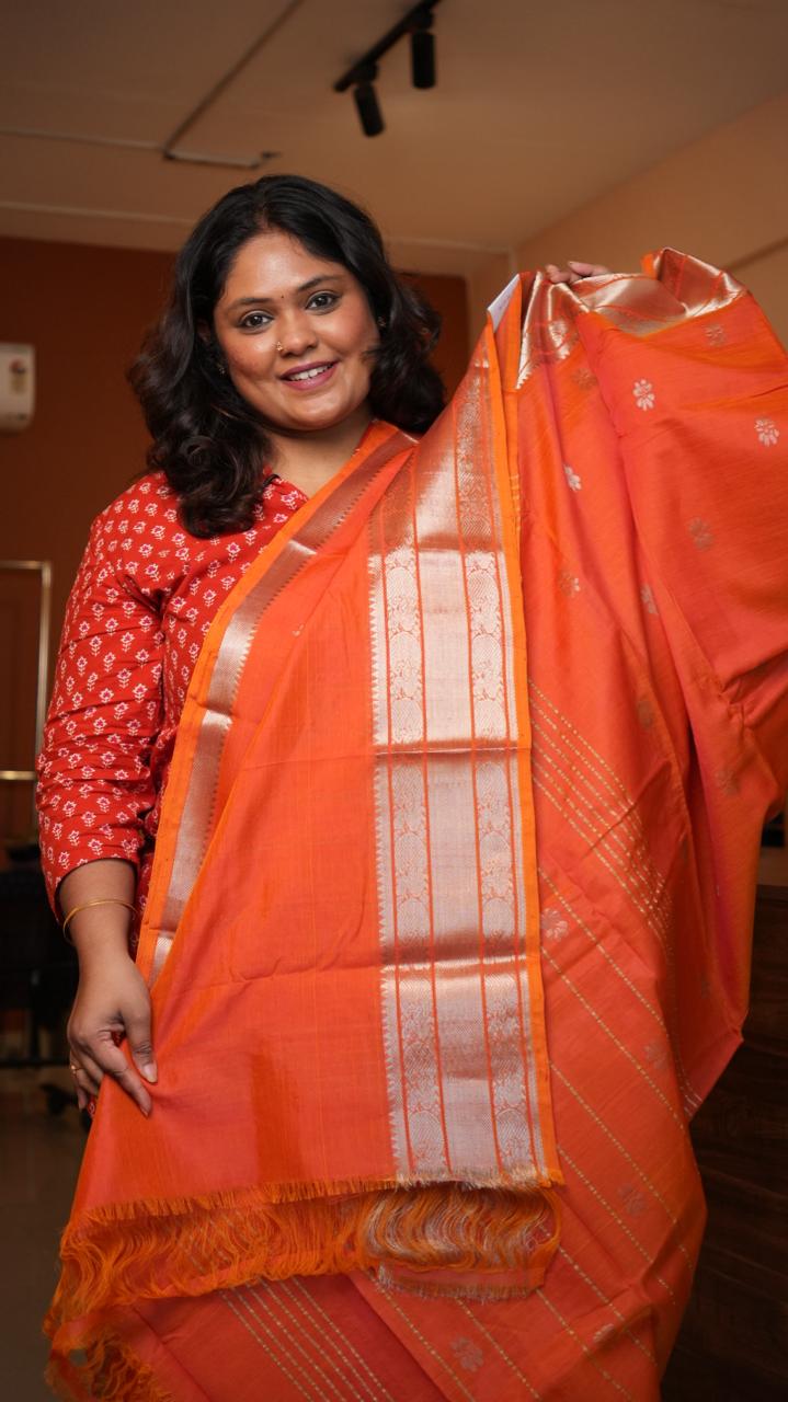 Mangalagiri Kanchi border with Bhutta Saree -15-08-05-04 (MARMALADE)