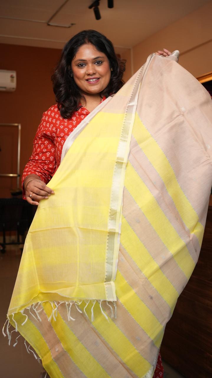 Mangalagiri Small Border with Bhutta Saree -15-04-03-15 (BISCOTTI)
