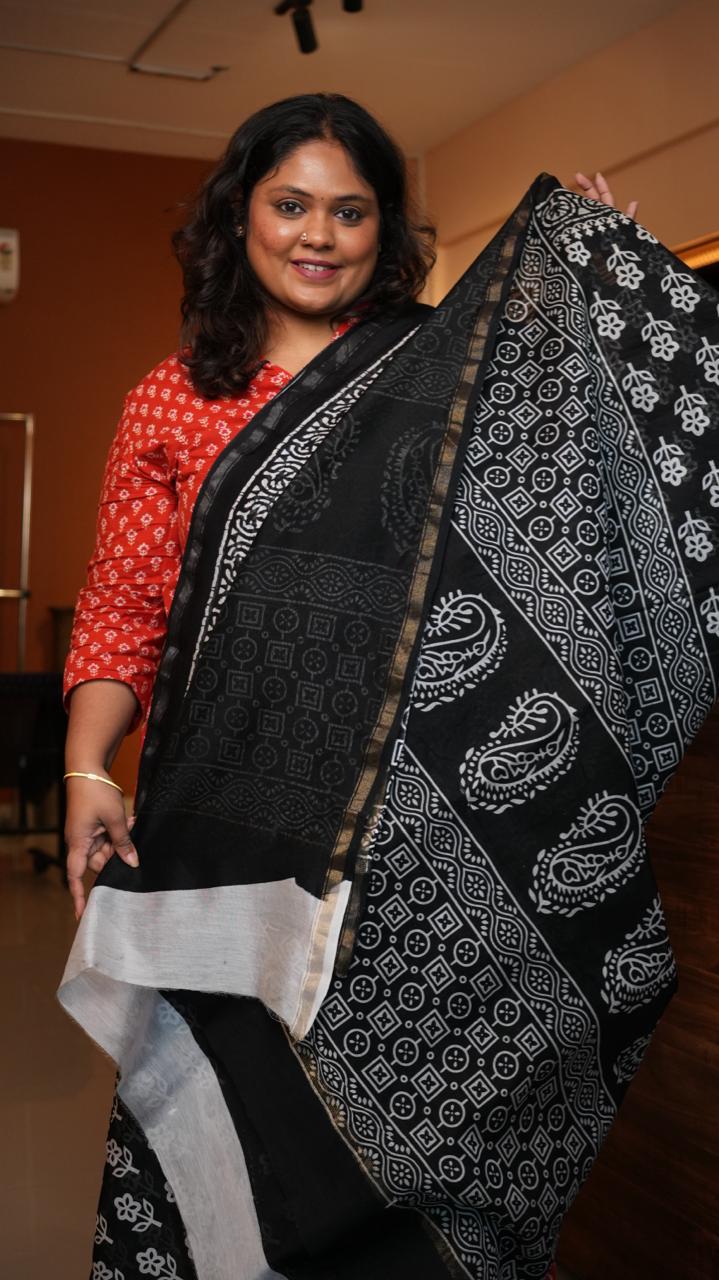 Chanderi Black and White Saree -51-02-01-26 (MIDNIGHT BLOSSOM)