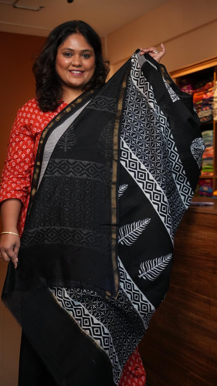 Chanderi Black and White Saree -51-01-CC-02 (FOLIAGE)