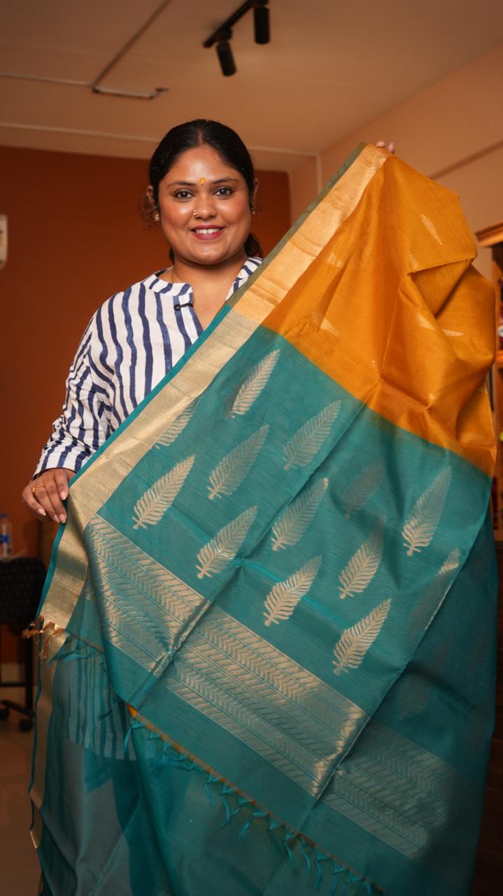 Kora silk cotton small butti Saree -04-08-02-05 (ORIOLE HOWLITE)