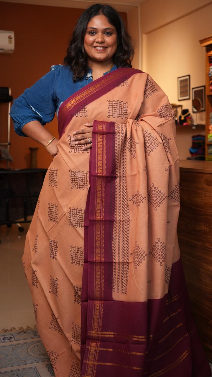 Madurai Cotton Small Border Kolam Saree - 11-04B-01-7Y-05 (DAHLIA)