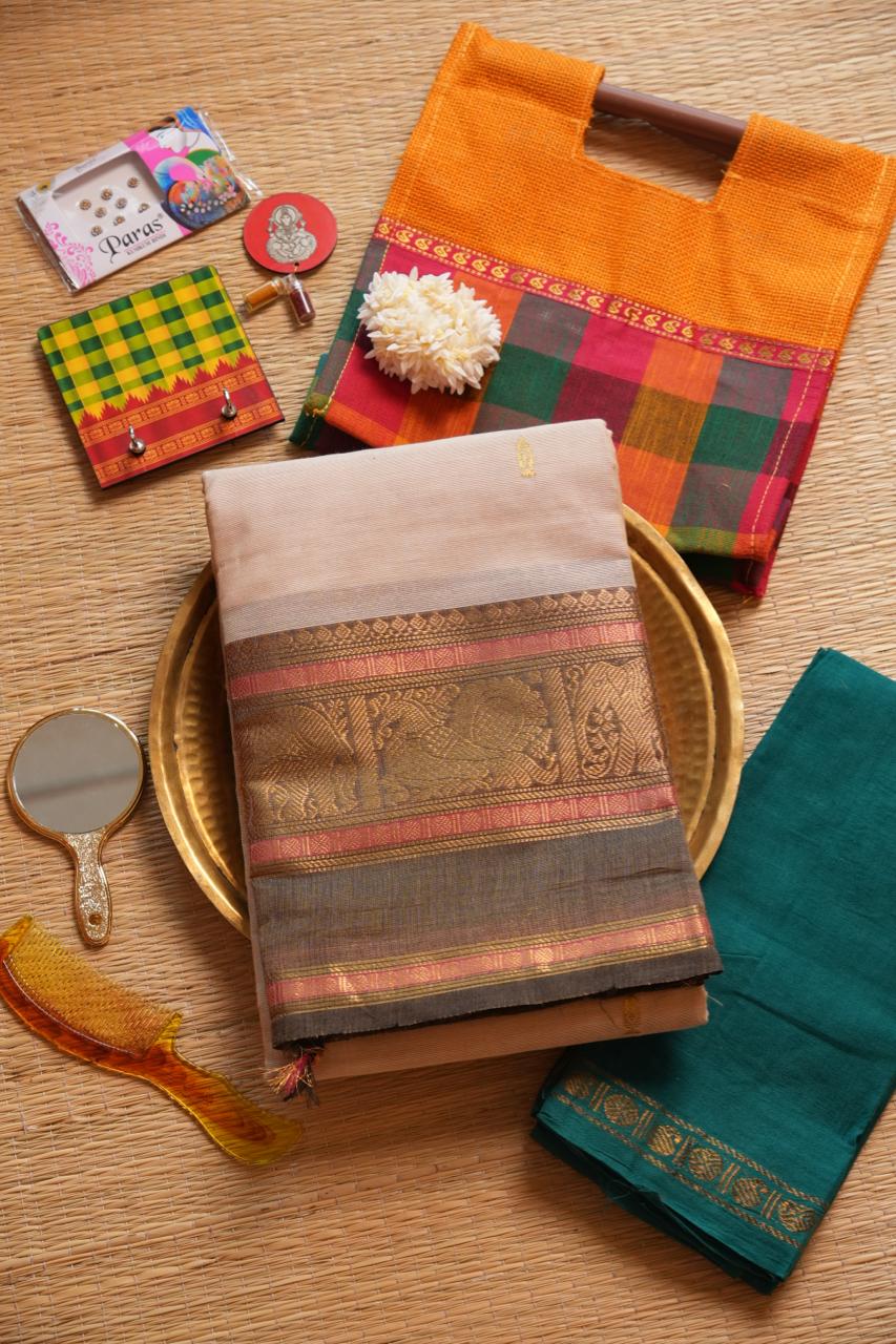 Kanchi Cotton Saree with Hamper -01-09-02-12 (PORCELAIN)